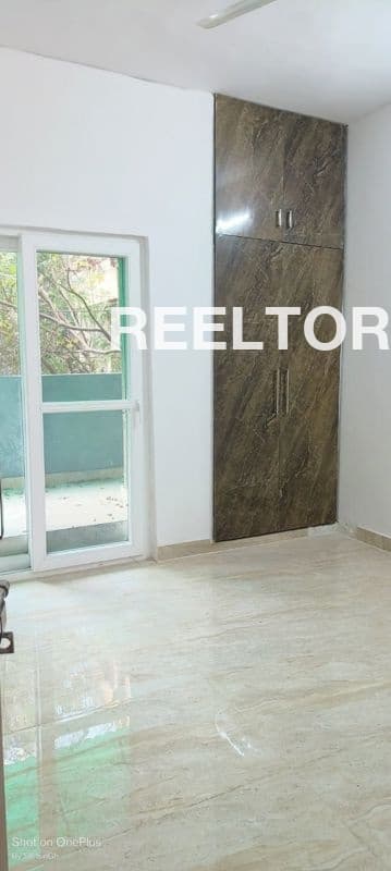 Flat For Rent In Kidwai Nagar East Defence Colony