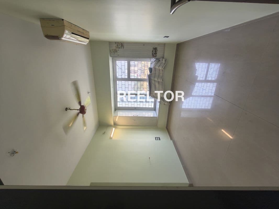 Flat For Rent In Kuriyalpalam Colony Thrissur