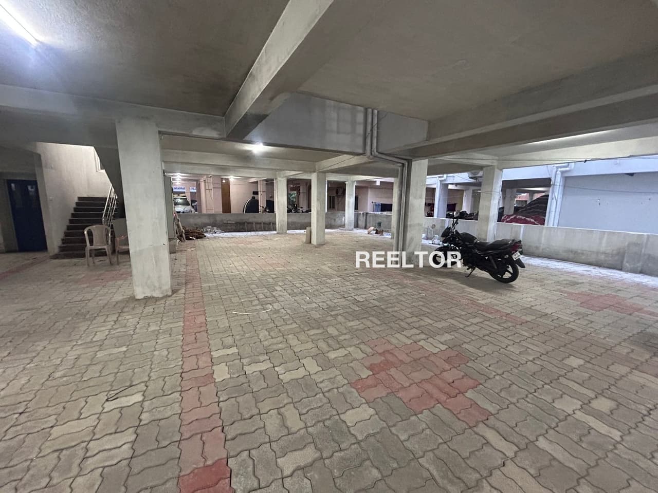 3 Bhk Apartment On Rent In Dwarika Platinum Apartment Junagadh