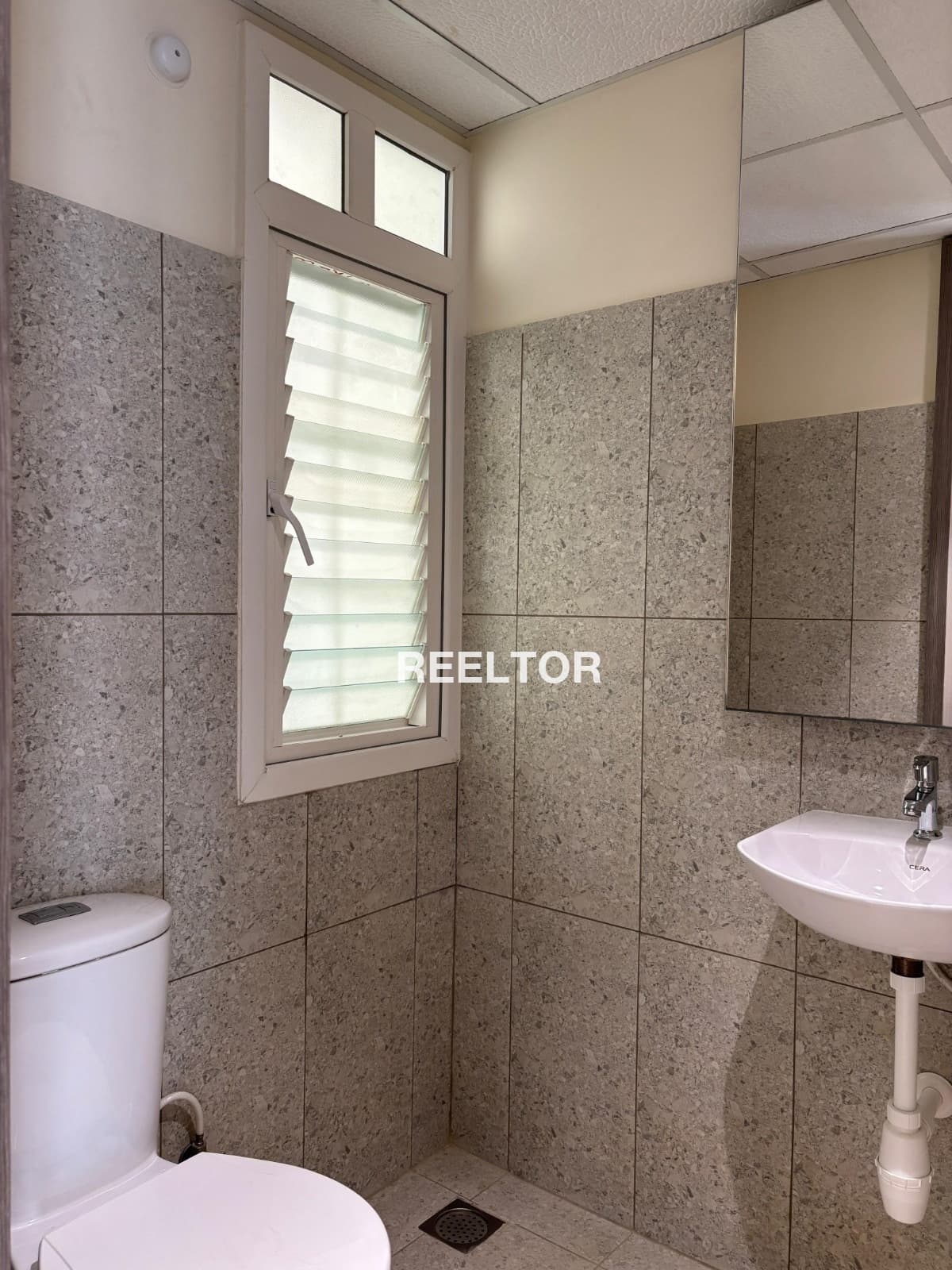 Flat For Sale In Perumalla Lingampet