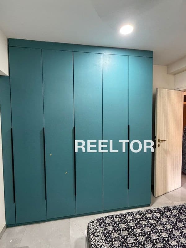 Flat For Rent In Sarvapriya Vihar Hauz Khas