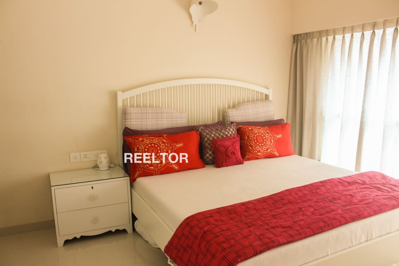 Flat For Rent In Katwaria Sarai