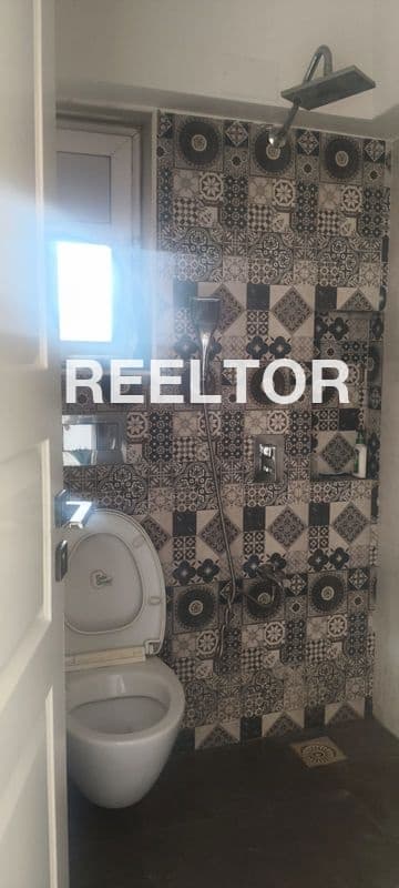 Flat For Rent In Pocket N Sarita Vihar