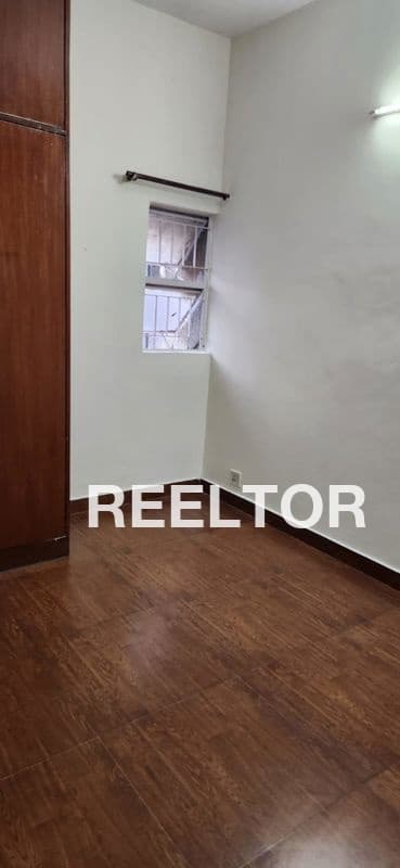 Flat For Rent In Shibi Sira