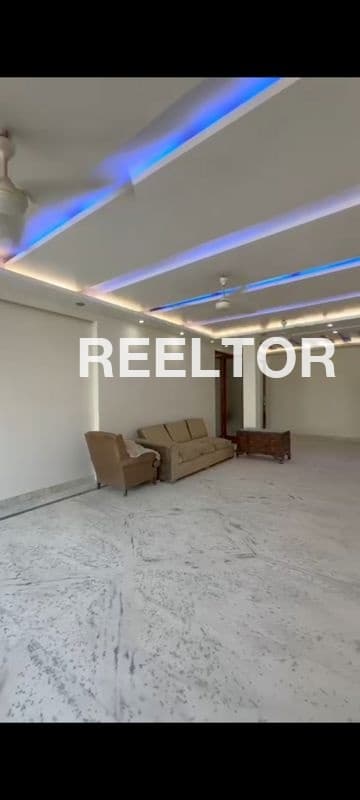Furnished Flat For Rent In Lajpat Nagar