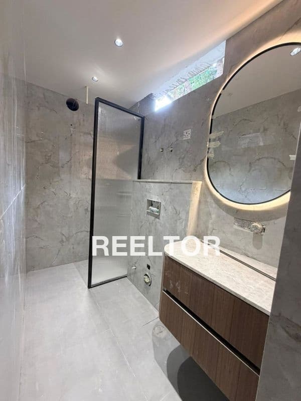 Flat For Rent In Gohlwar Tarn Taran