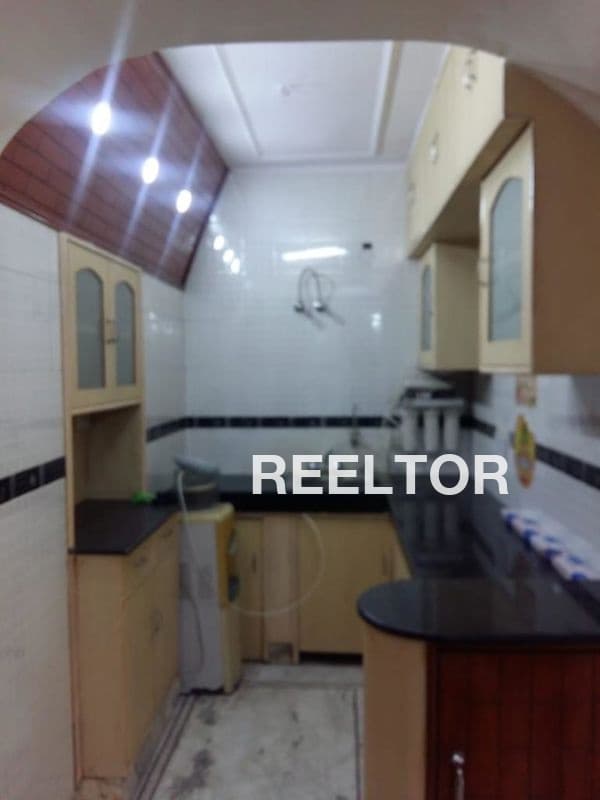 Flat For Rent In Shahdara Vivek Vihar