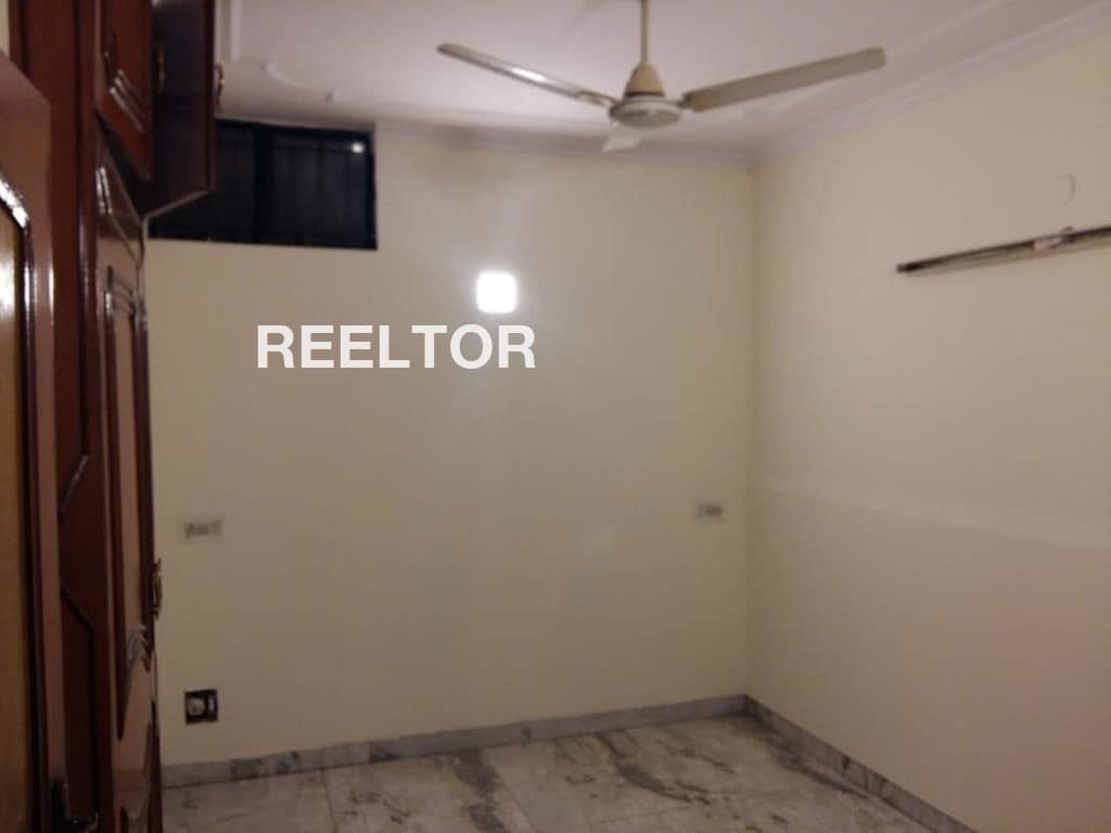 Flat For Rent In Khajuri Seelam Pur