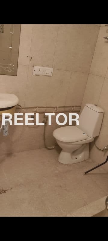 Flat For Sale In Naihargalwa Nagrota Bagwan