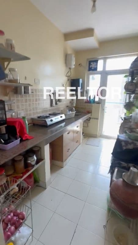 Flats For Rent In Okhla Phase 1