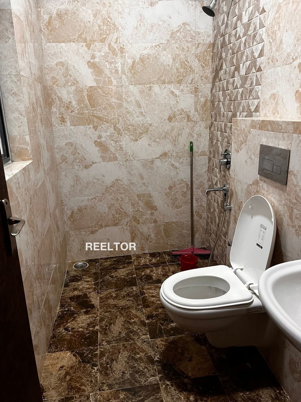 Flat For Rent In Vijay Nagar Civil Lines