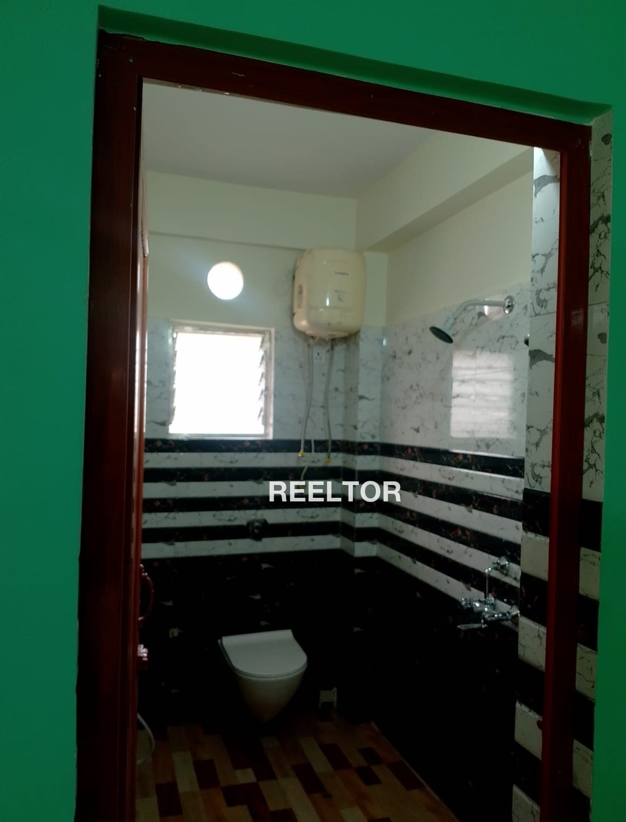 Pg For Sale In Dda Flats E Block Model Town