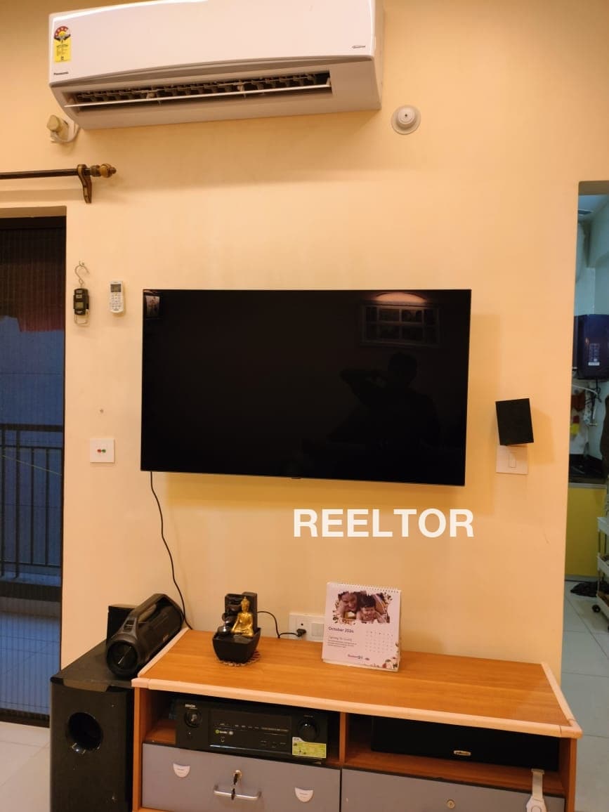 Flat For Rent In Nainjalalpur Kulcharam