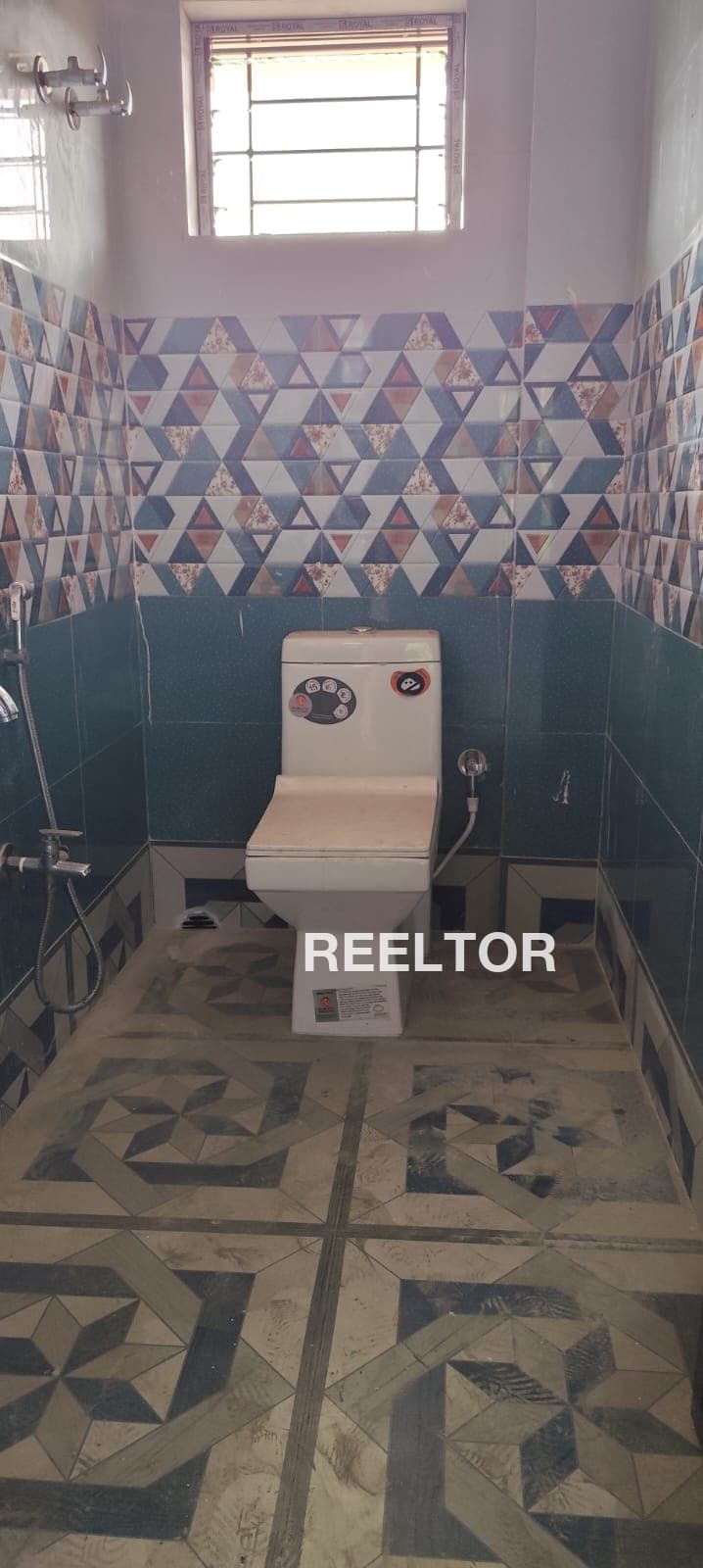 Flat For Rent In Madathikara Mukundapuram