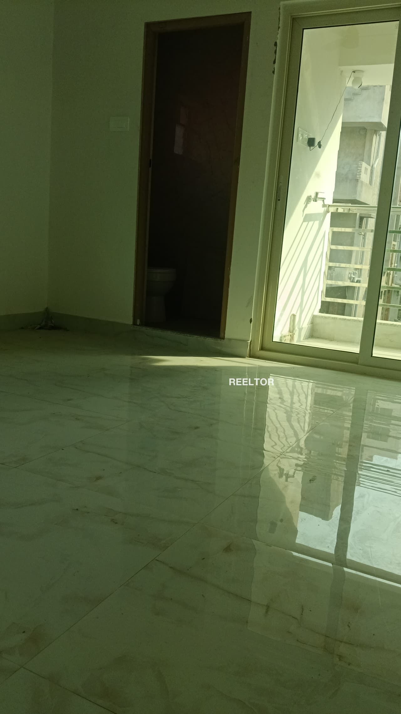 Flat For Sale In Patharlapadu Chintakani