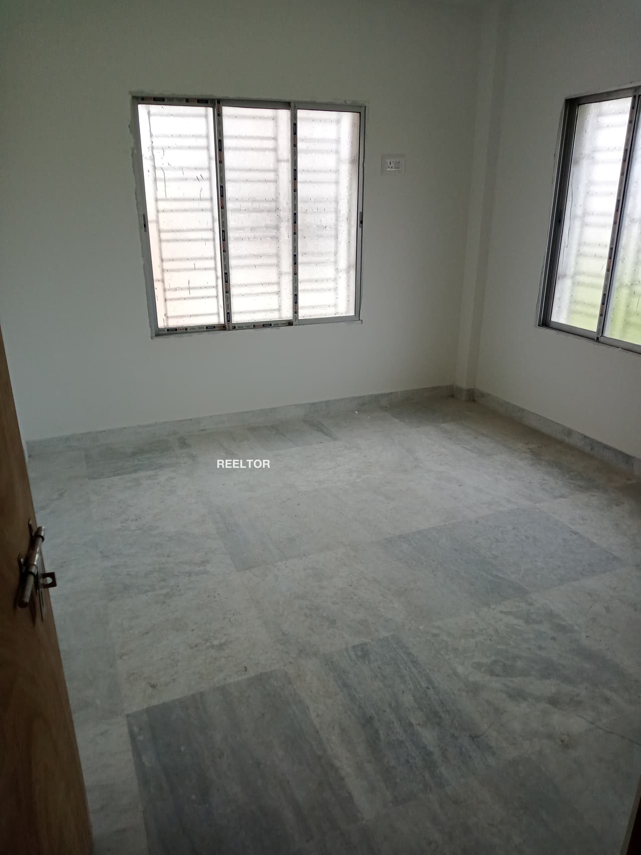 Flat For Rent In Sector 1 Vasant Vihar