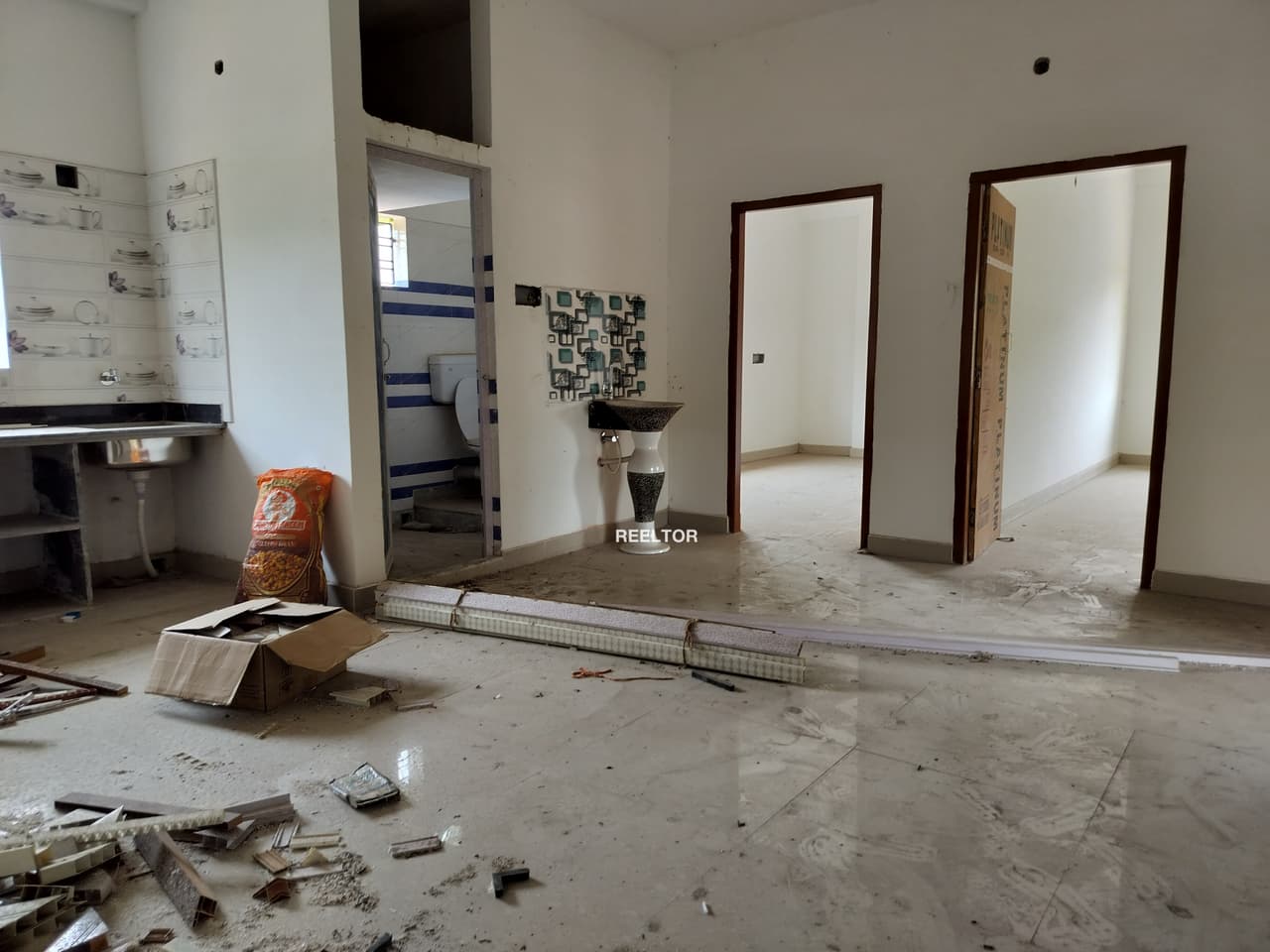 Gautam Nagar Delhi Flats For Rent