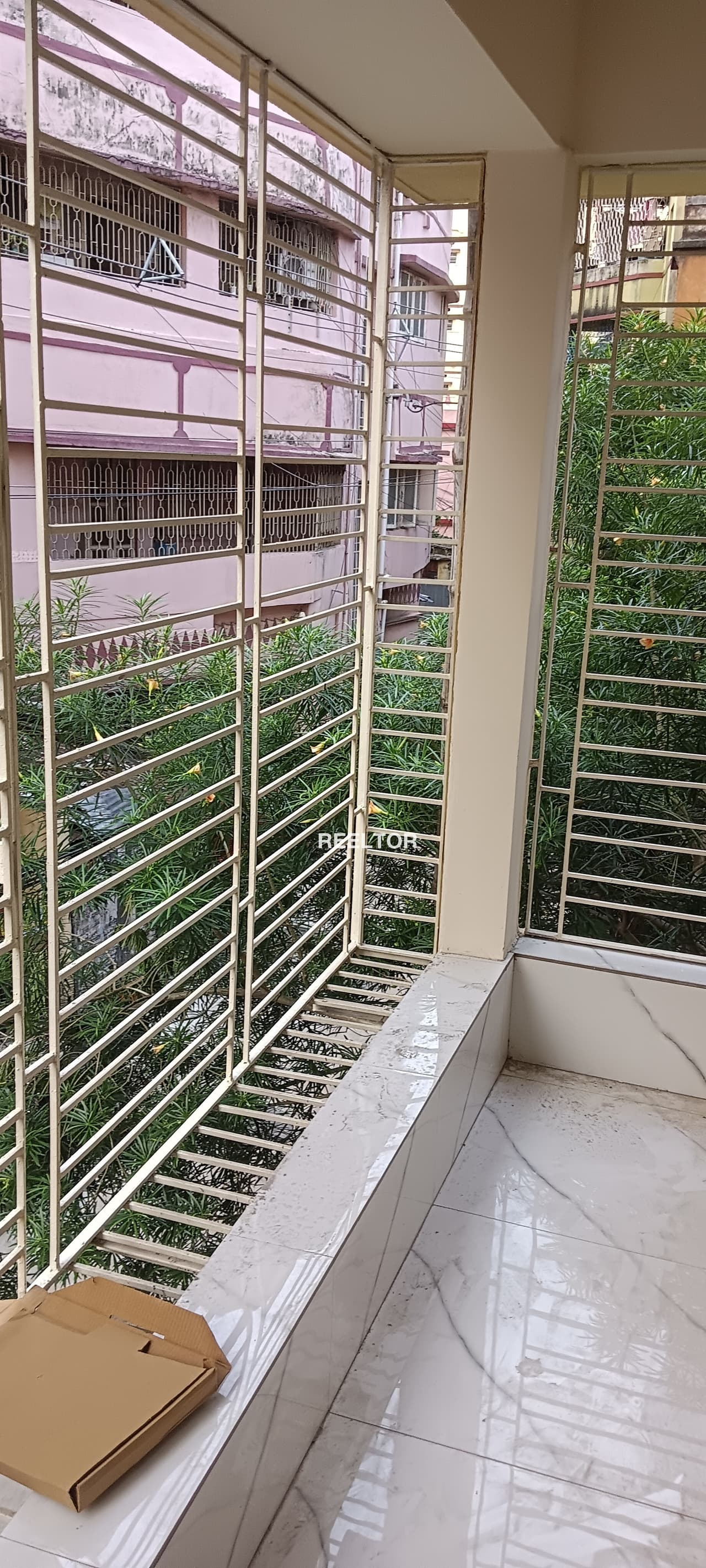 Flat For Rent In Khirki Hauz Khas