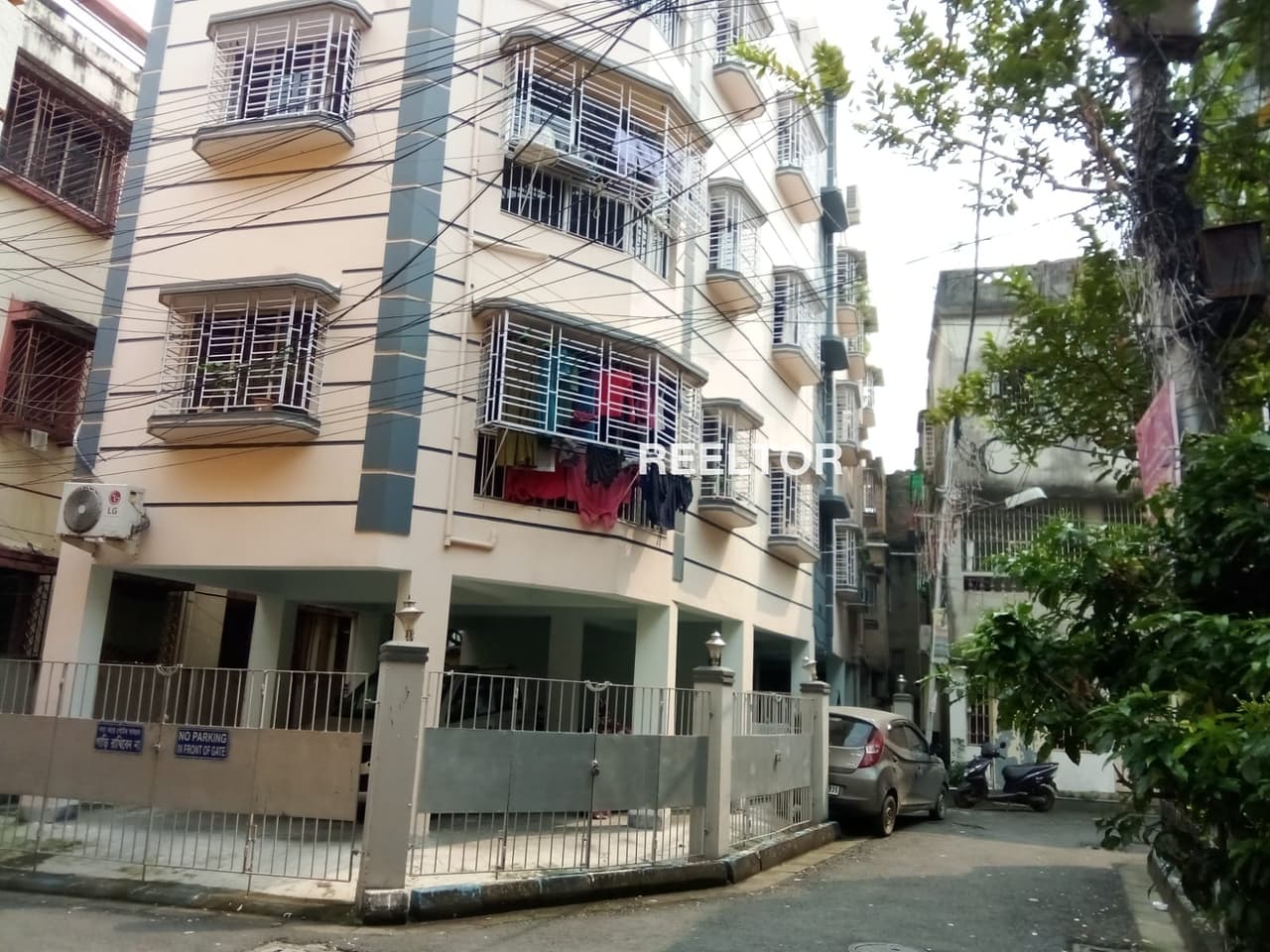 Flat For Rent In Vishwas Nagar Vivek Vihar