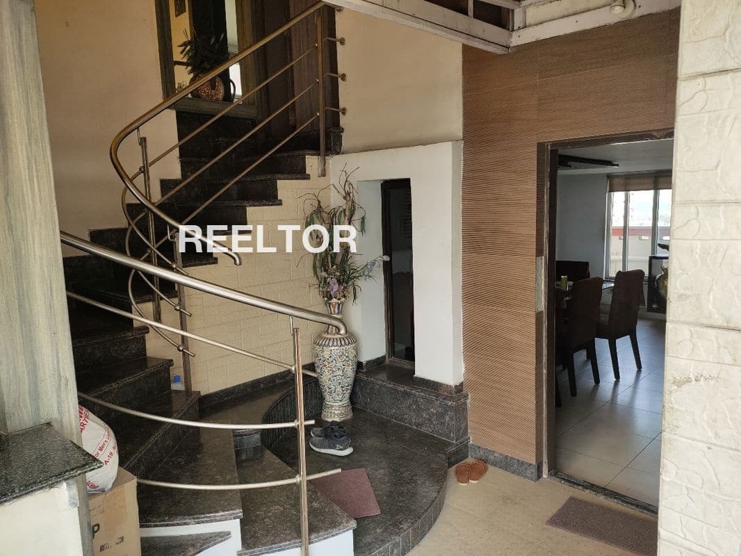 Flat For Rent In Kashmere Gate Kotwali