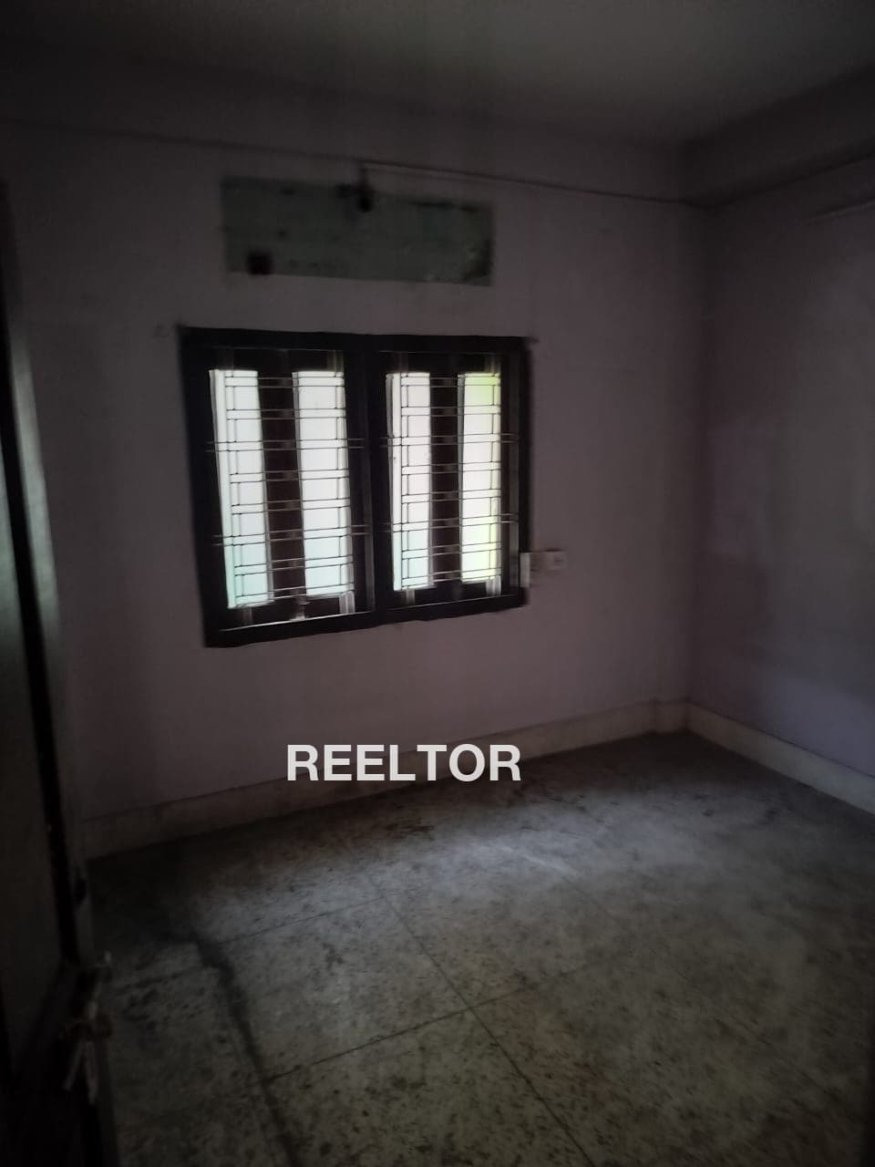 Flat For Sale In Peechara Velair