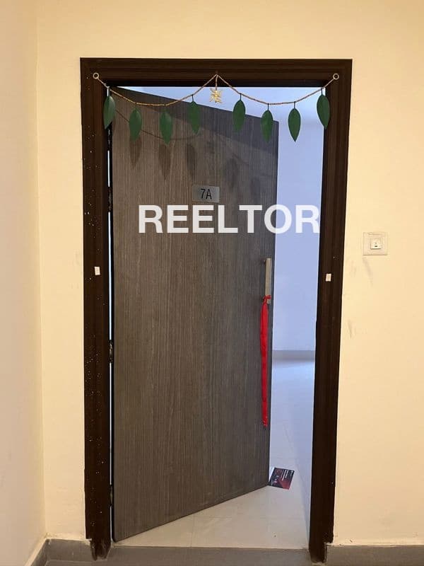 Flat For Sale In Mulwana Mandi