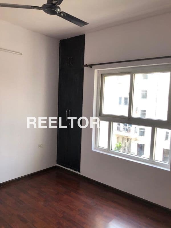 Flat For Rent In Gill Punjab