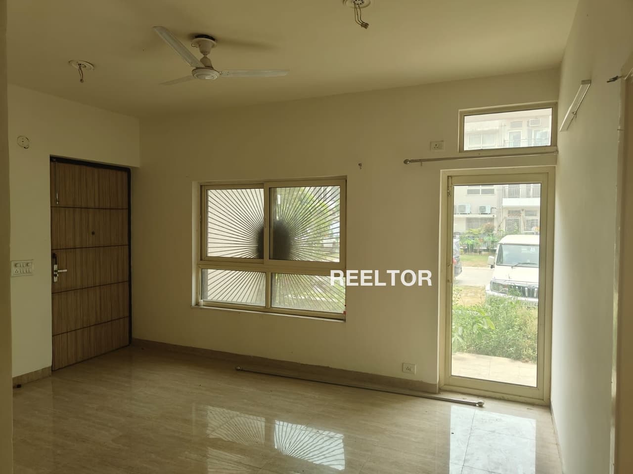 Find 3 Bhk In The Sangam Cghs For Rent Faridabad