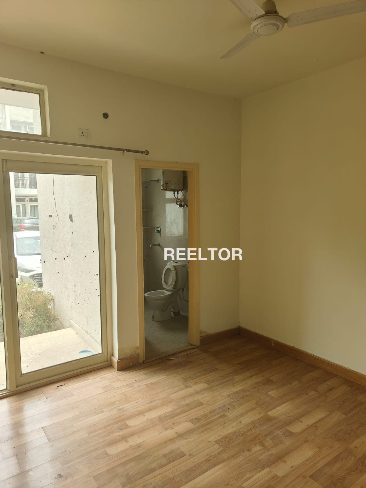 Flivin Homes Old Rajinder Nagar