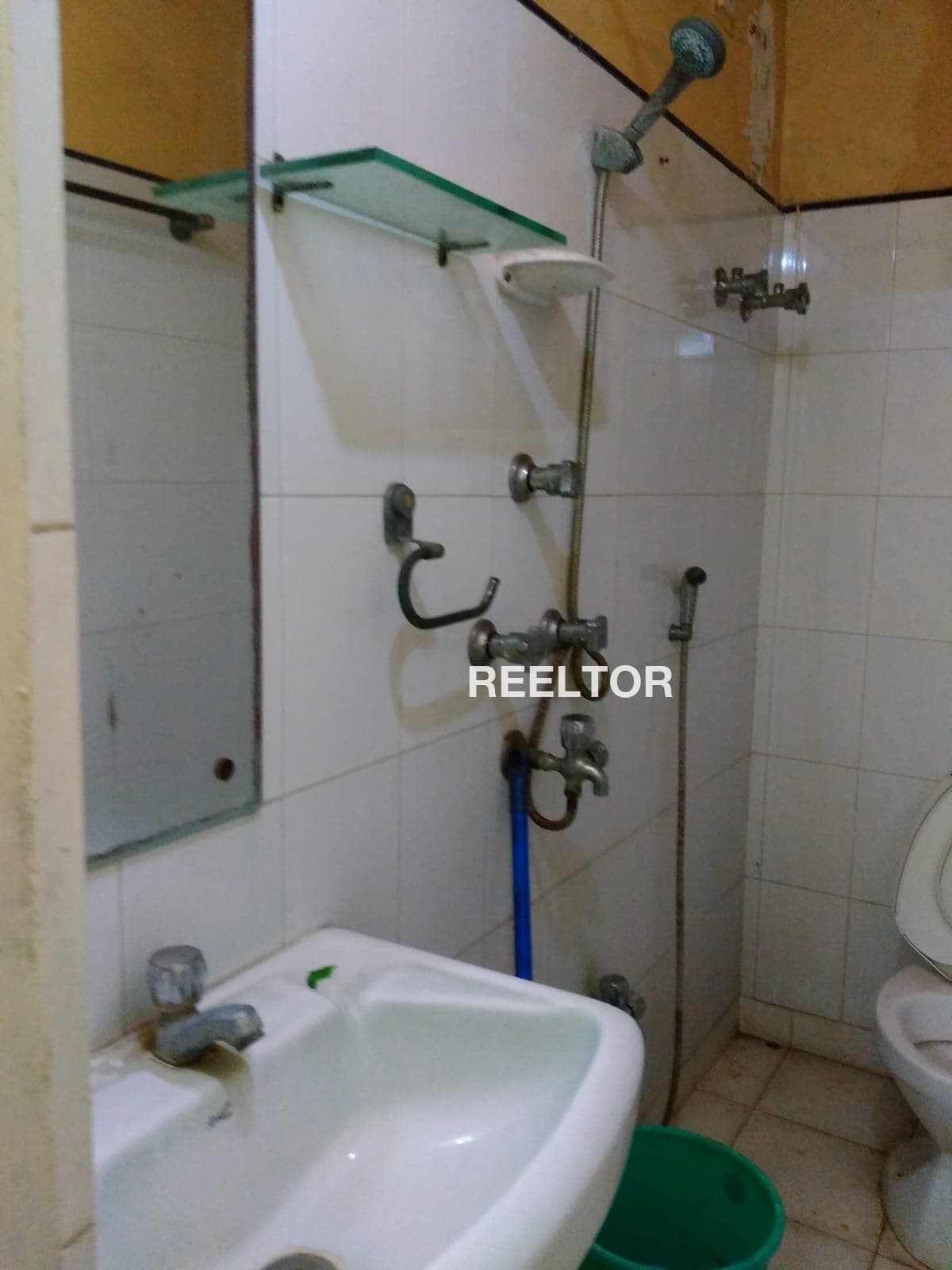Flat For Rent In Sector 10 Rohini