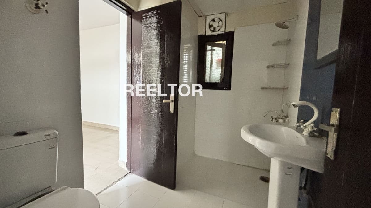 Flat For Sale In Rukmapur Chegunta