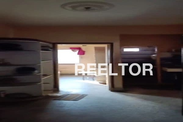 Flat For Rent In Mal Ramnagar