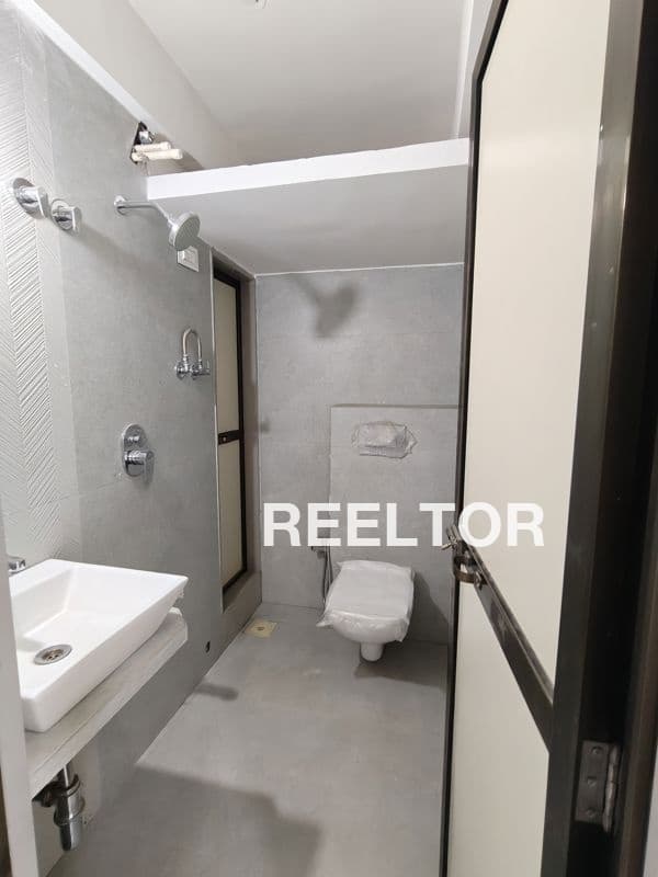 Rent 3 Bhk Home In Avsar B Flats Bharuch