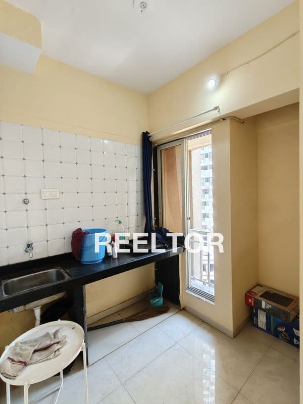 Flat For Rent In Sriniwaspuri Defence Colony