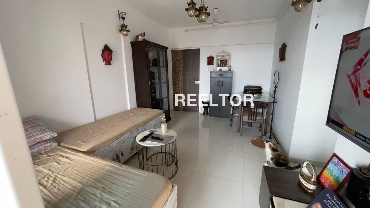Flats In Cr Park For Rent