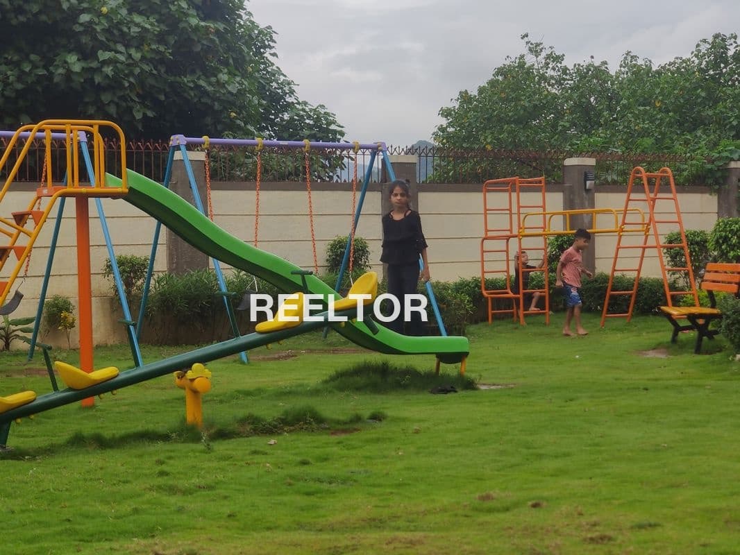 Flat For Rent In Lajpat Nagar Defence Colony