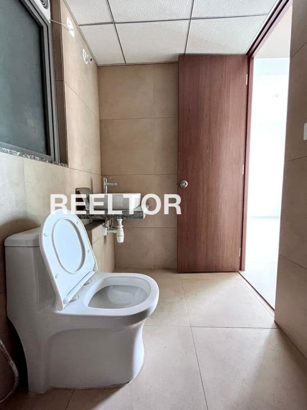 Flat For Rent In Kuttikkanam Peerumade