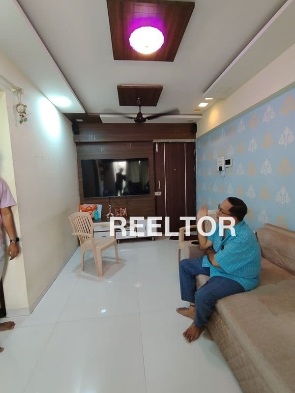 Flat For Rent In Yusuf Sarai Market Defence Colony