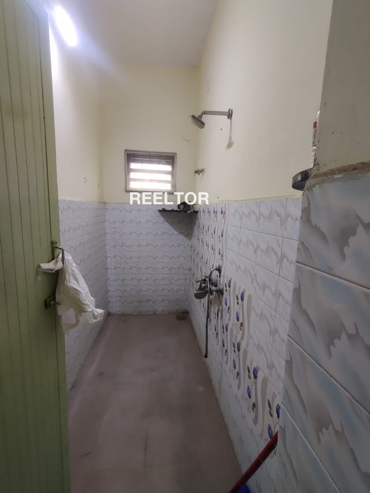 Flat For Rent In Sonnuru Maluru