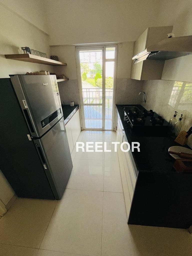 Flat For Rent In Khirsu Srinagar