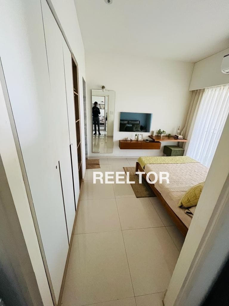 Flat For Rent In Haibatpur Saraswati Nagar