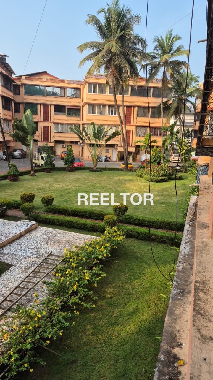 Flat For Rent In Punjabi Bagh West Saraswati Vihar