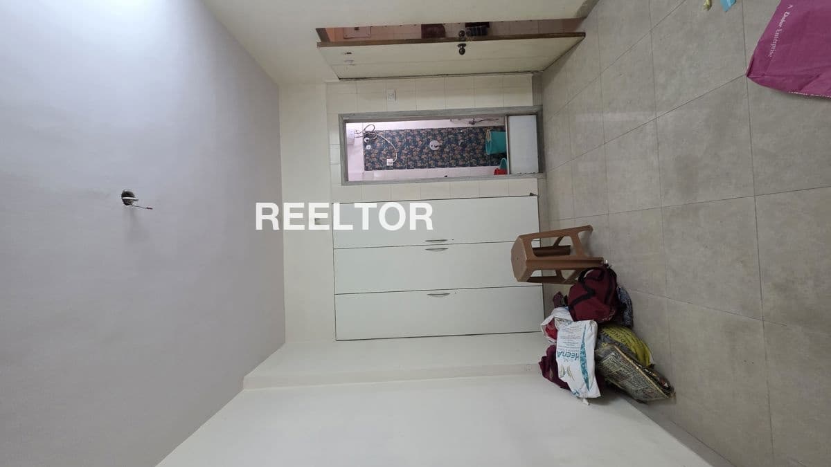 Flat For Rent In Multani Dhanda Karol Bagh