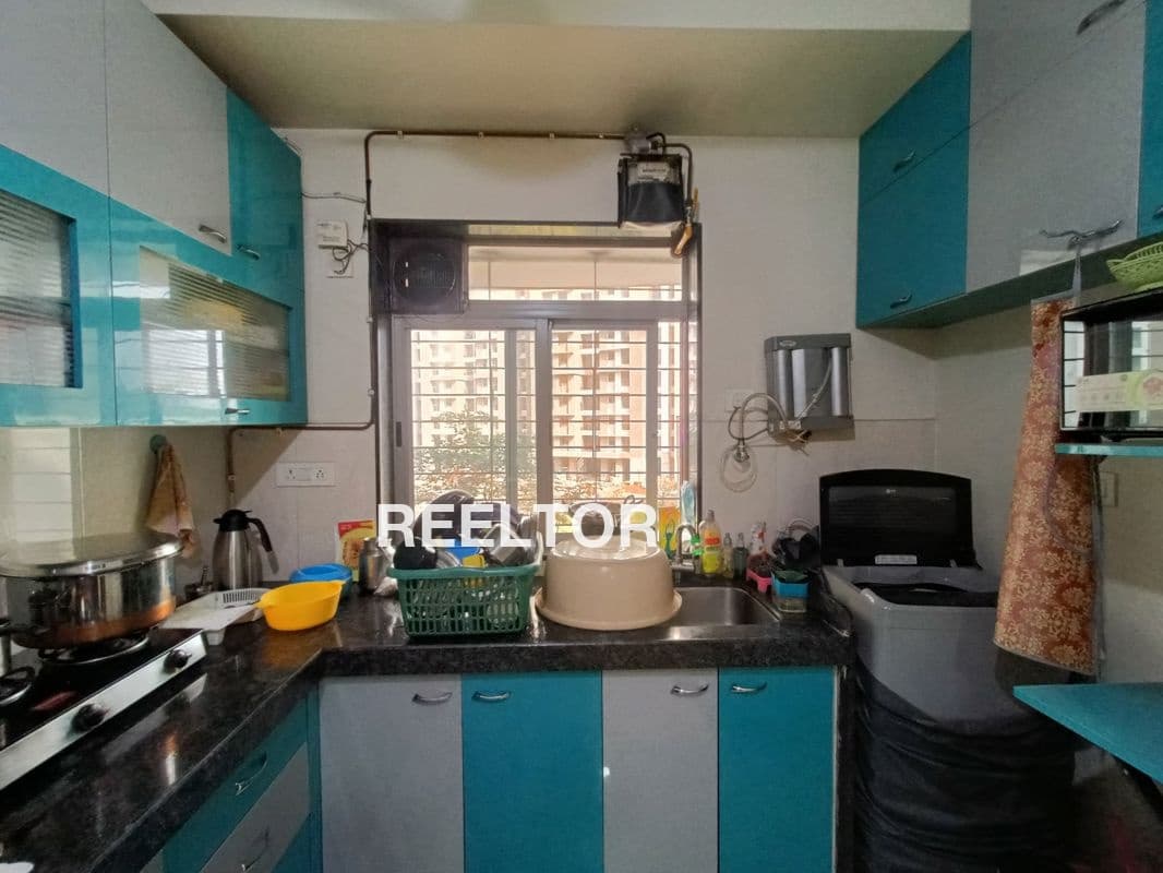 Kalkaji 4 Bhk Flats For Rent Devika Apartments