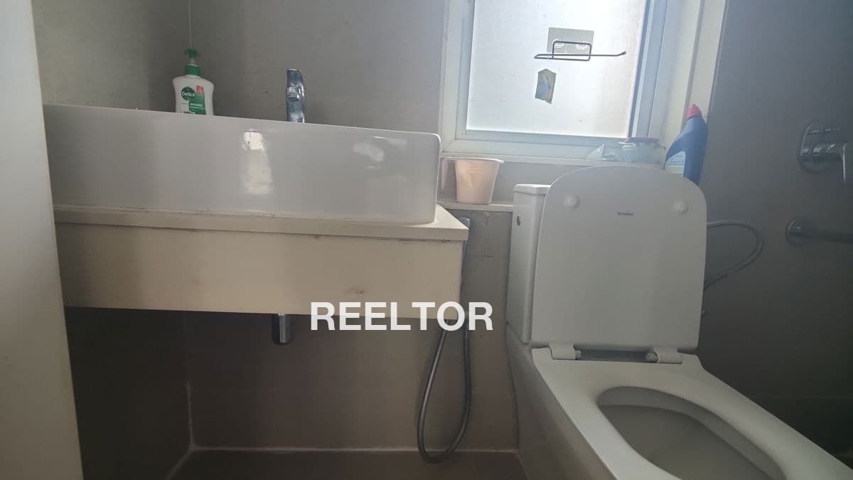 Flat For Sale In Nakhli Chamba