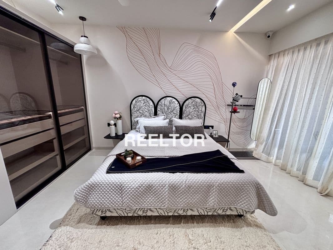 Flat For Rent In Razapur Alipur