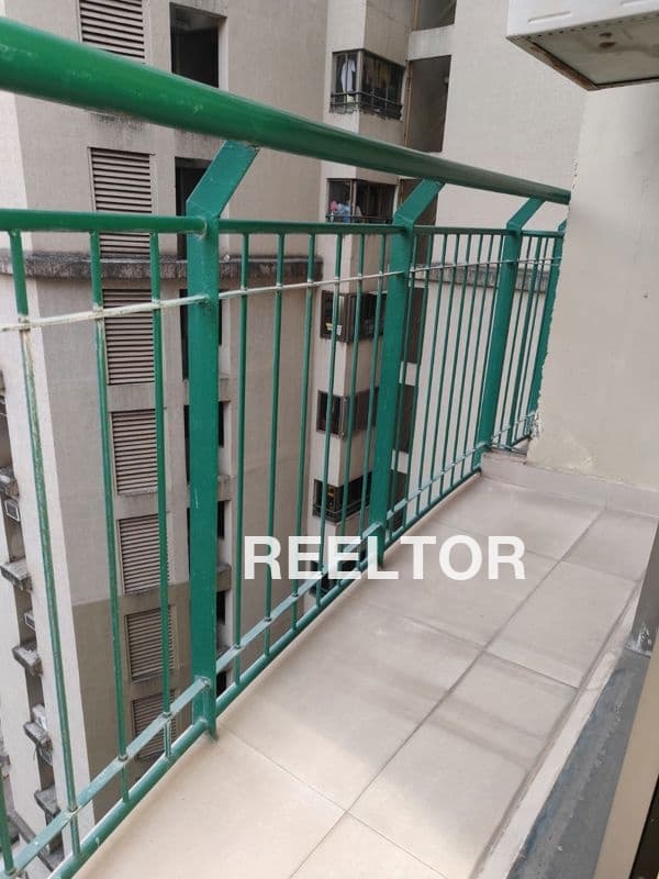 Fully Furnished Flat For Rent In Pitampura