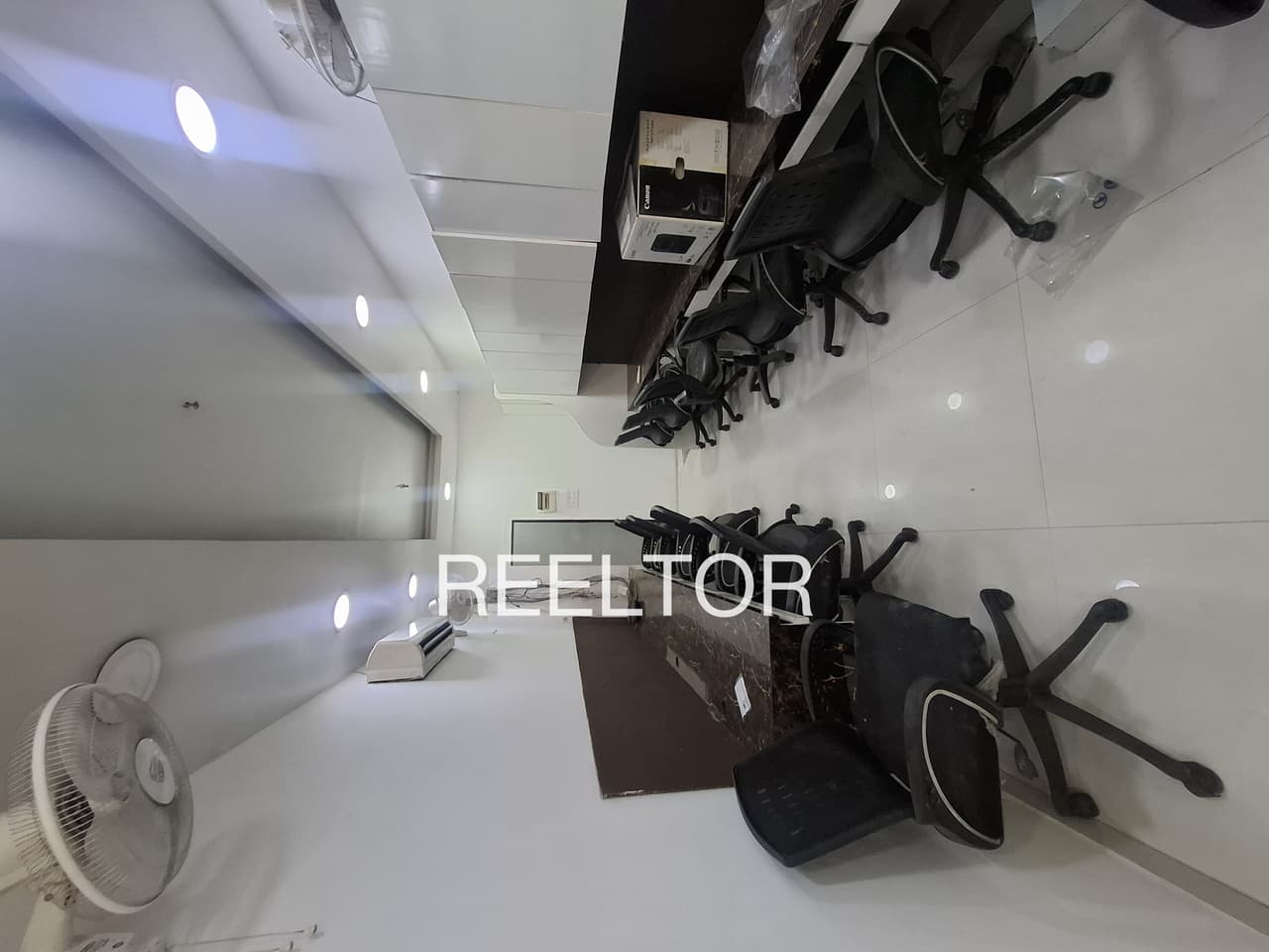 3 Bhk For Sale In Rains Aut