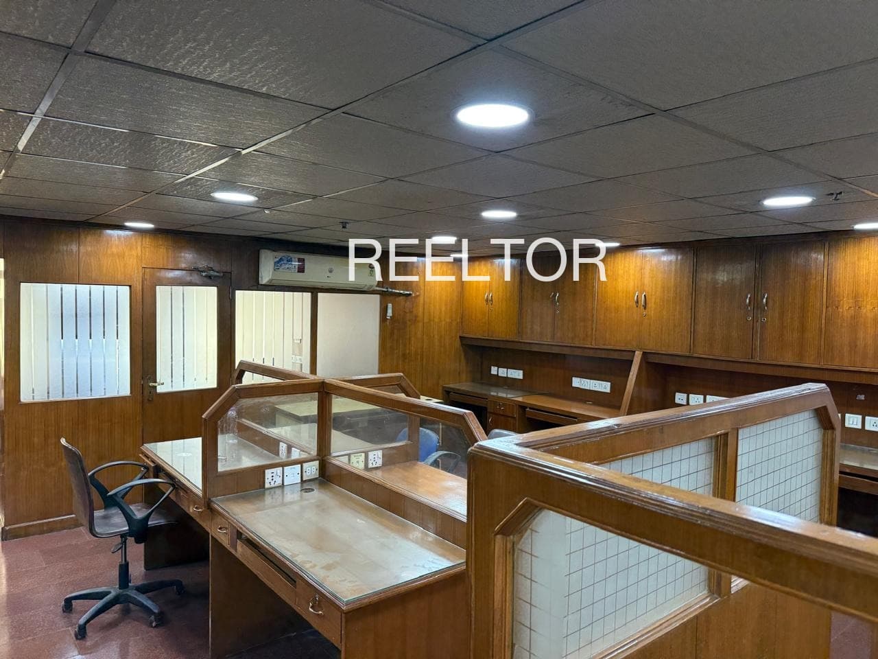 Office Space For Sale In Vapi