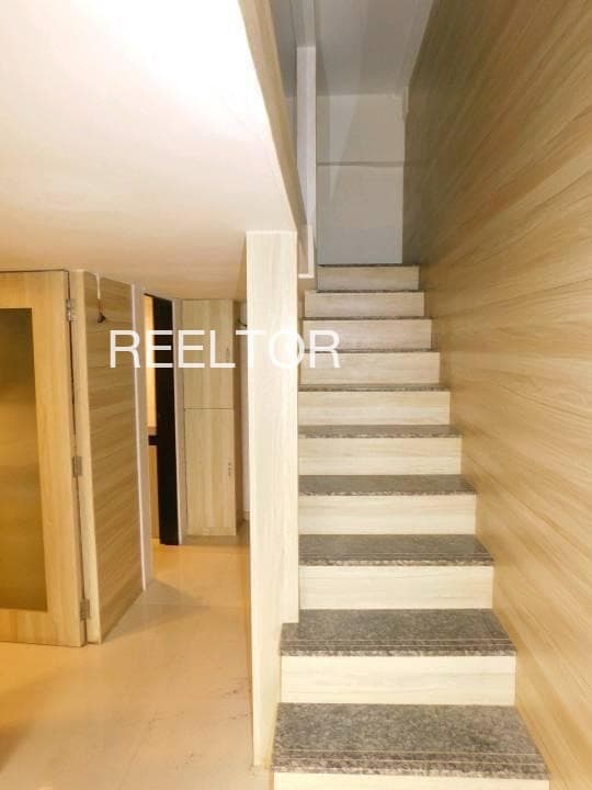 Available 3 Bhk In Bendhal Chamba